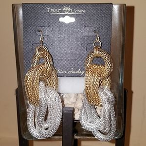NWT Traci Lynn Earrings